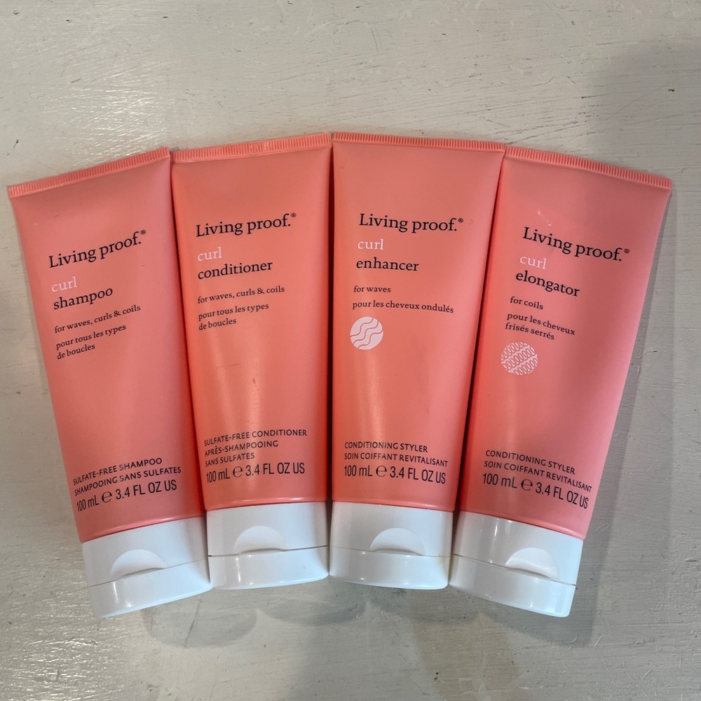 Living Proof Curl Enhancing Duo in Pink